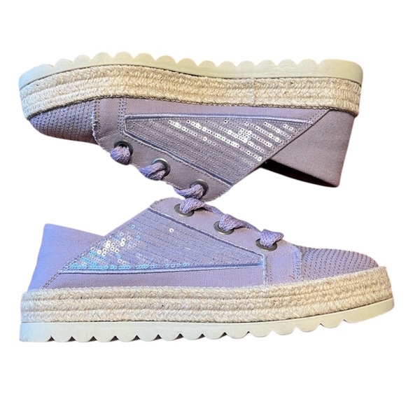 Love Rio Maisie Sequin Sneaker - Lavender US Size 9 - Picture 3 of 6